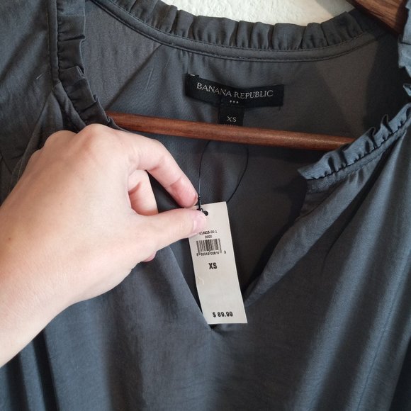 NWT Banana Republic Silver Gray Silky Flutter Sleeve Dress - Picture 4 of 6